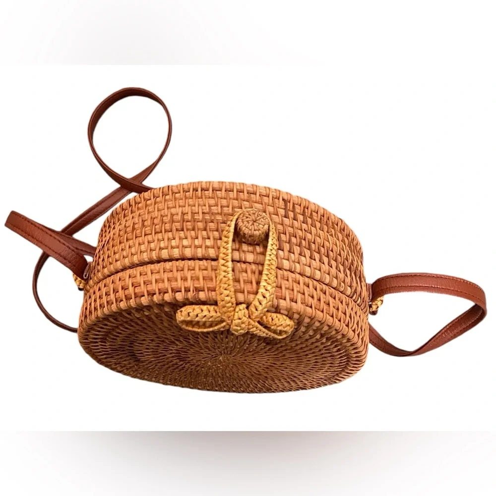Round Rattan Crossbody - Picture 2 of 3